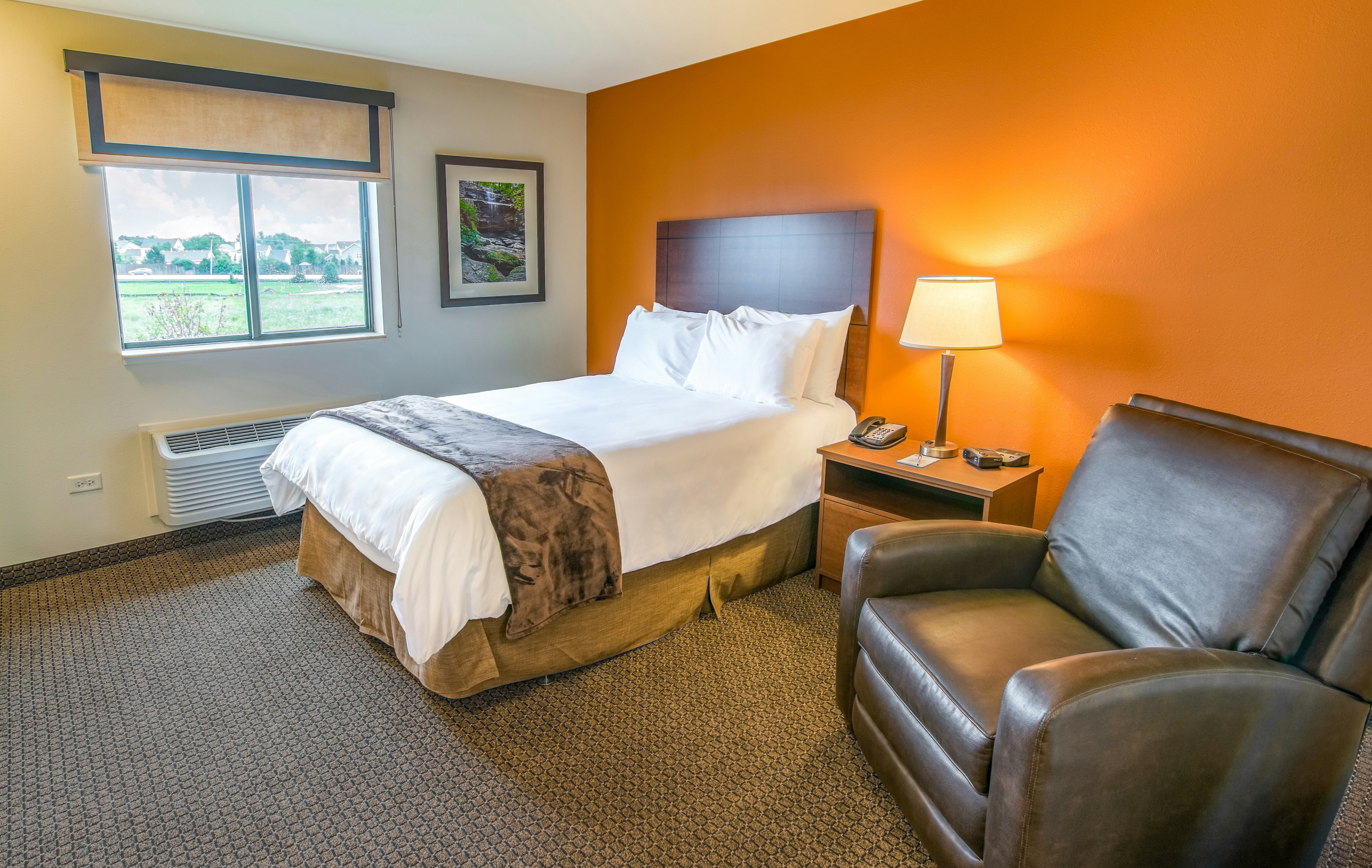 My Place Hotel-Shakopee MN 4/6