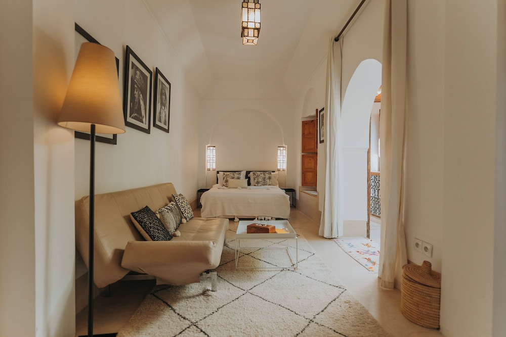 Riad Djebel 24/40