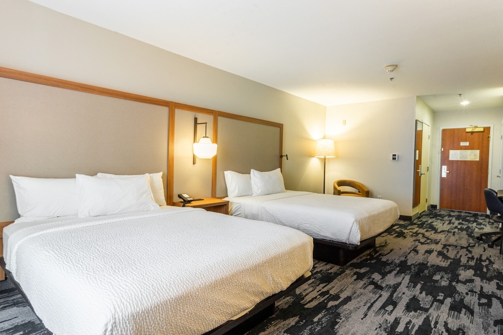 Fairfield Inn Suites Rancho Cordova 7/19