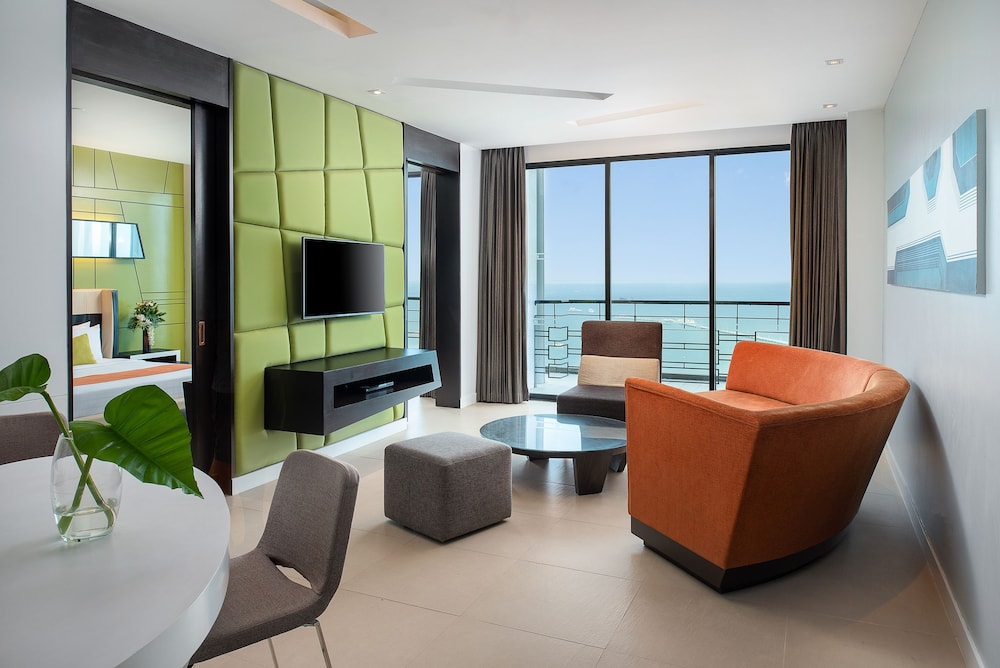 The Zign Hotel 24/50