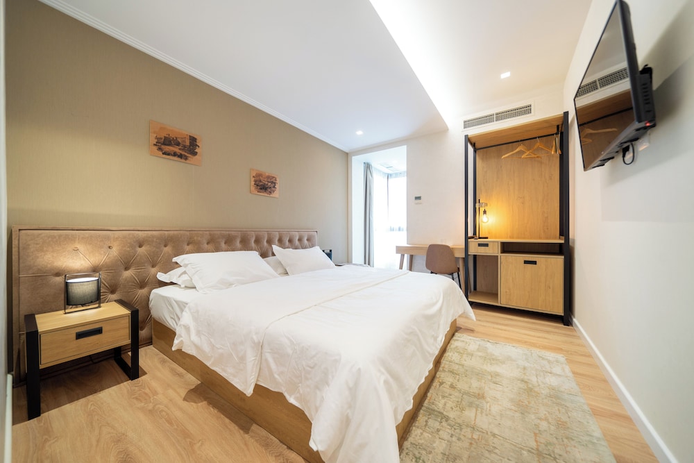 Merko Hotel 16/60