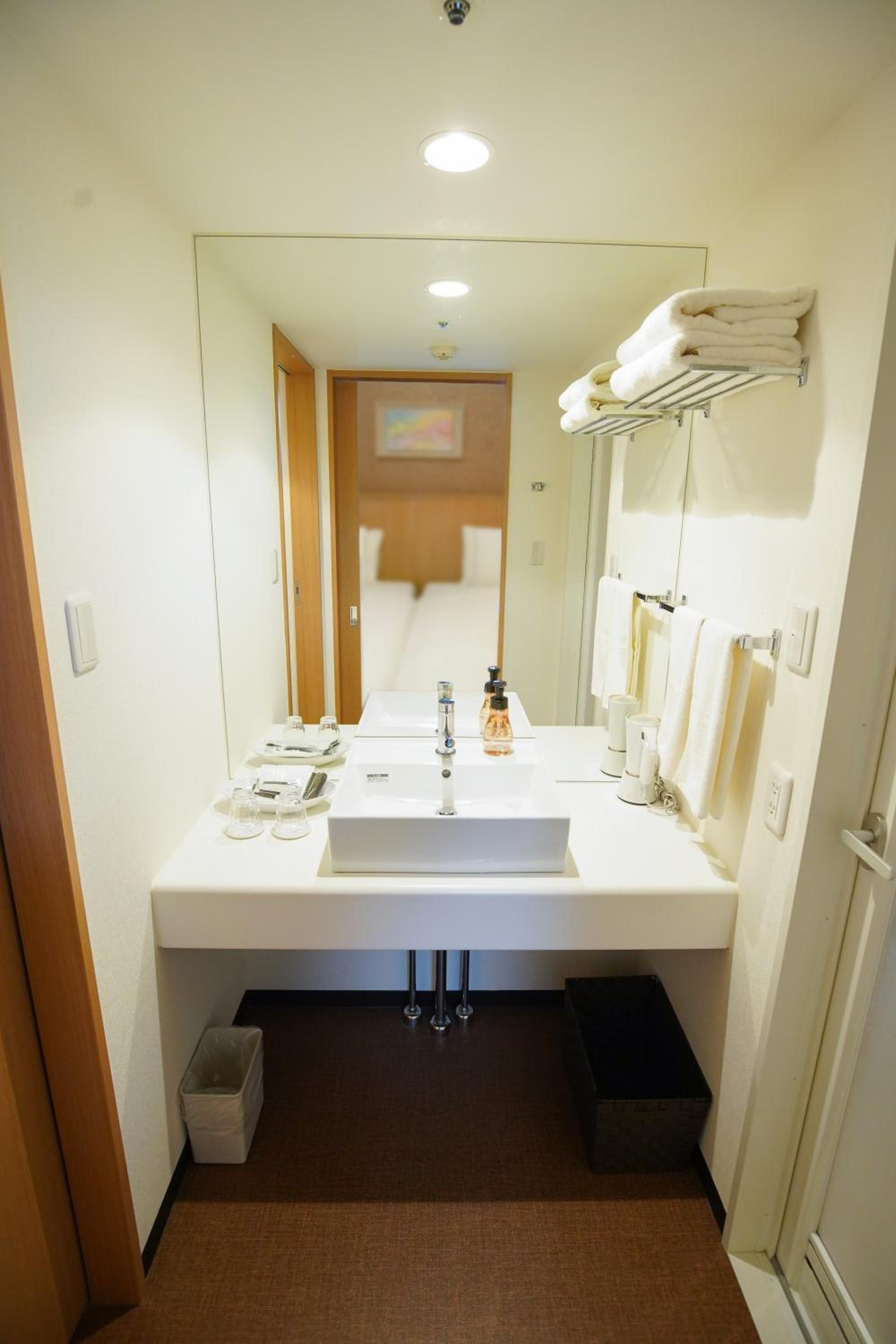 غرفة قياسية بسريرين منفصلين للمدخنين، Hotel The West Hills Mito 5/7