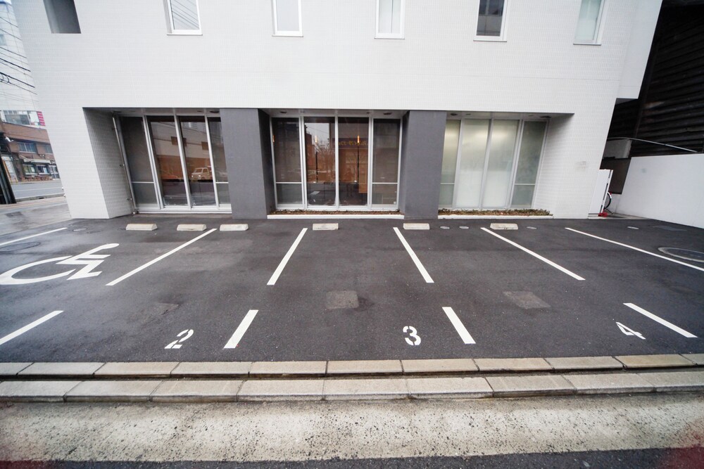 Vessel Inn Hiroshima Ekimae 55/62