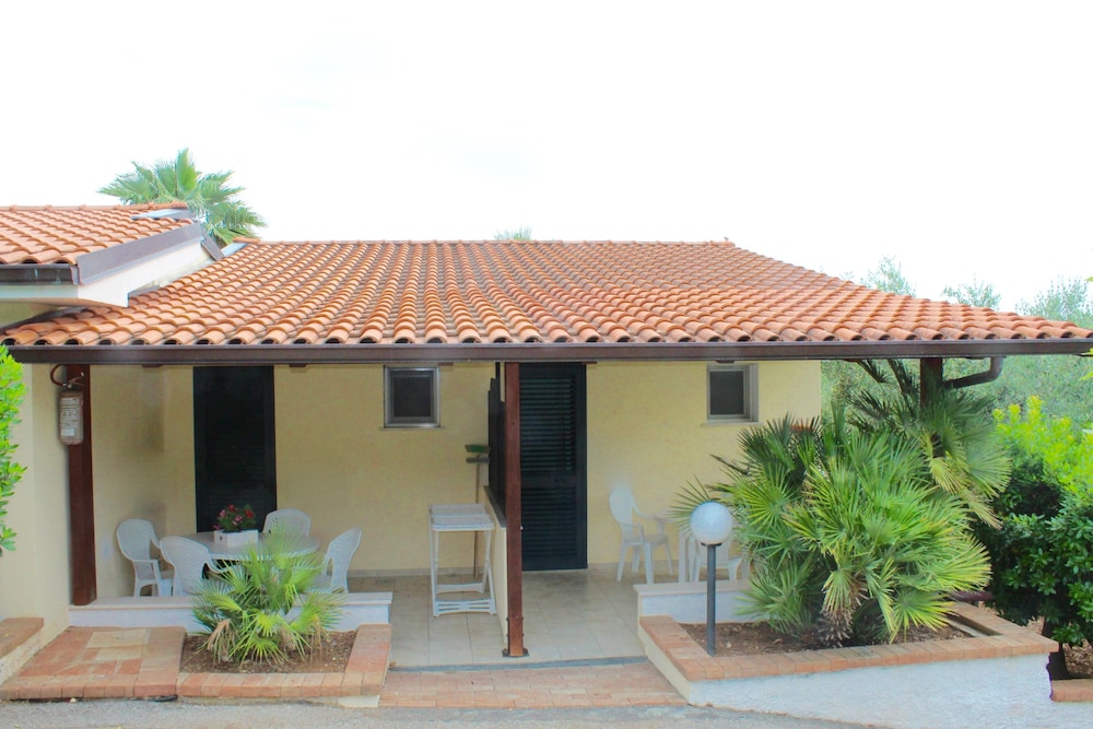 Villaggio Turistico Defensola 2/65