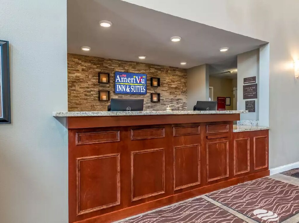 AmeriVu Inn and Suites - Chisago City 7/37