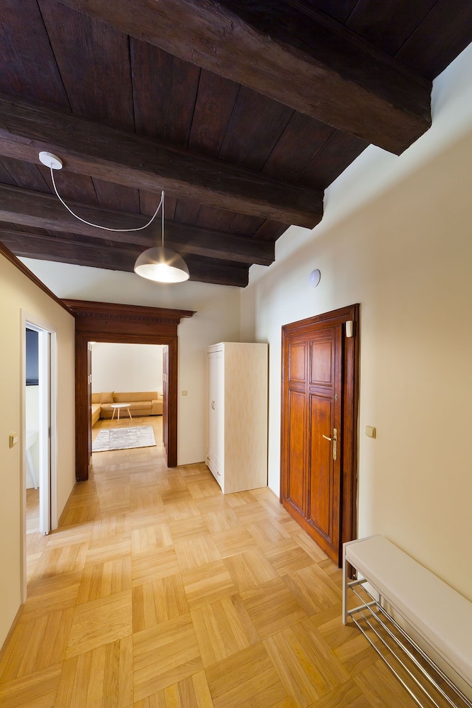 Residence U Vejvodu 16/40