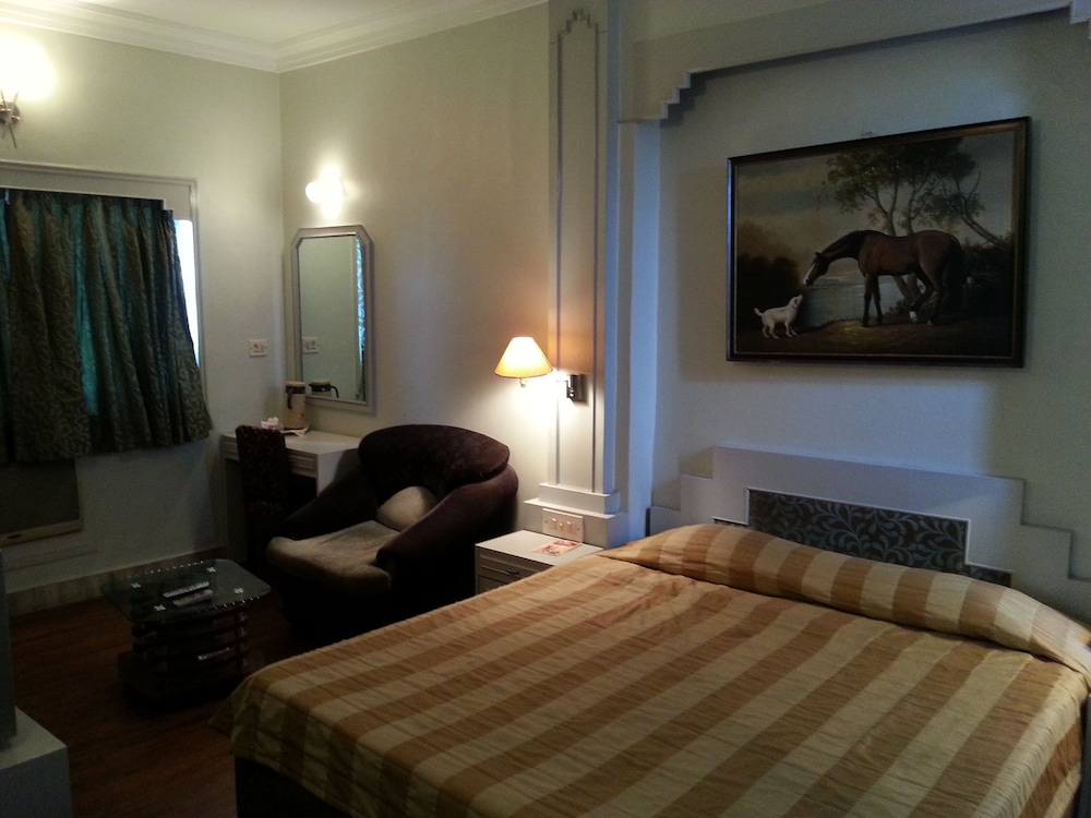 Hotel Rushabh Home 35/48