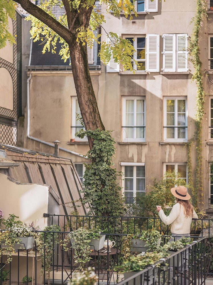 Hotel De Senlis 3/52