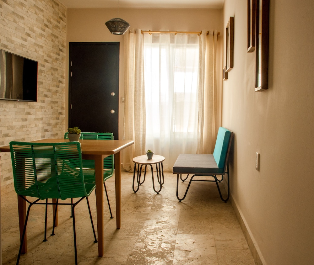 SHAVANNA HOTEL BOUTIQUE 32/55