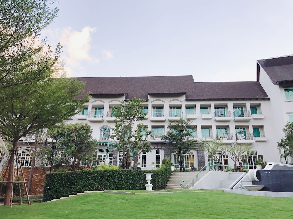 U Khao Yai 6/77