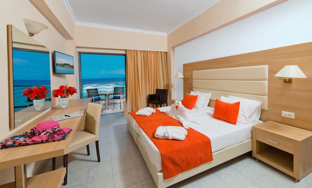 Belair Beach Hotel 14/50