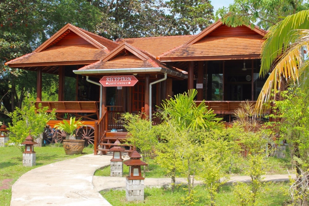 ThaiLife Wellness & Meditation Resort 13/80