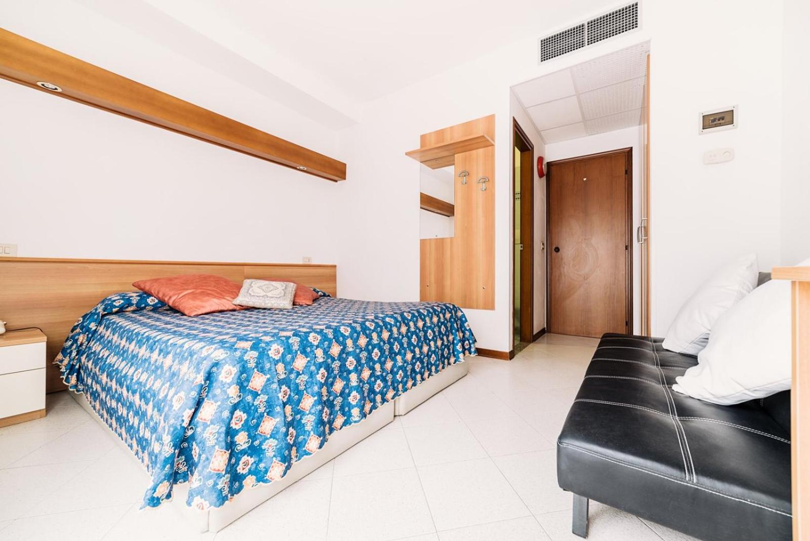Hotel Rosmary 13/21