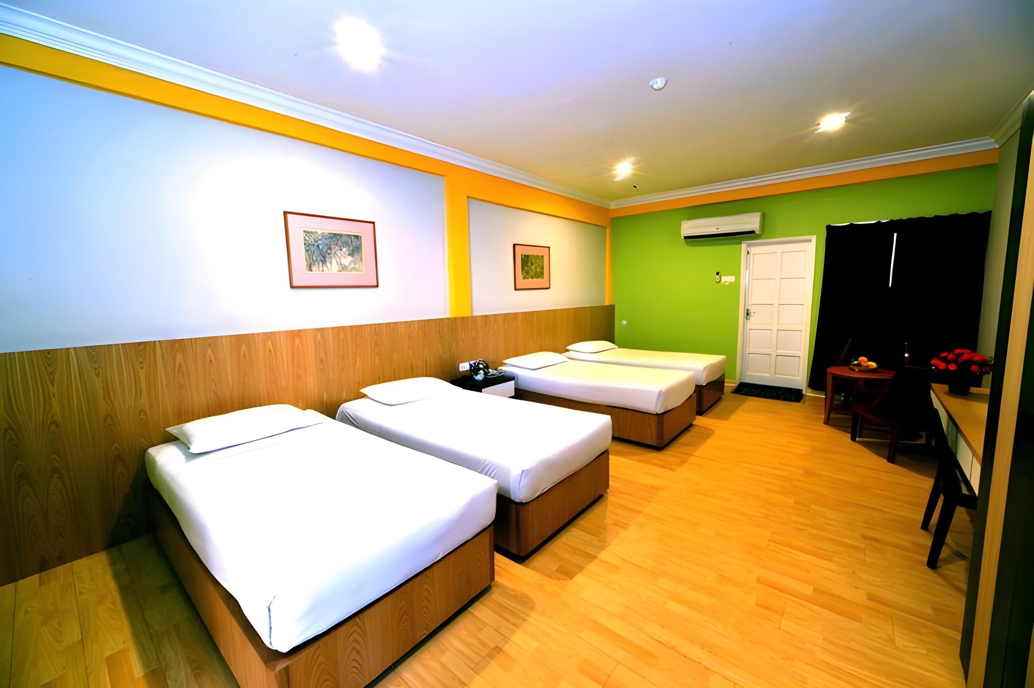 Executive, Suite, 4 Beds