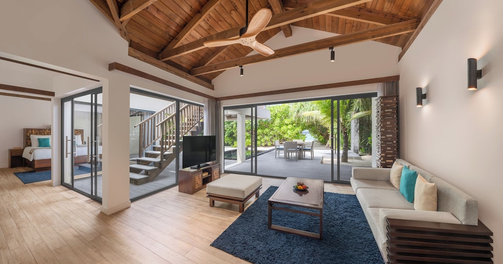 Kuredhivaru Resort and Spa Maldives 74/91