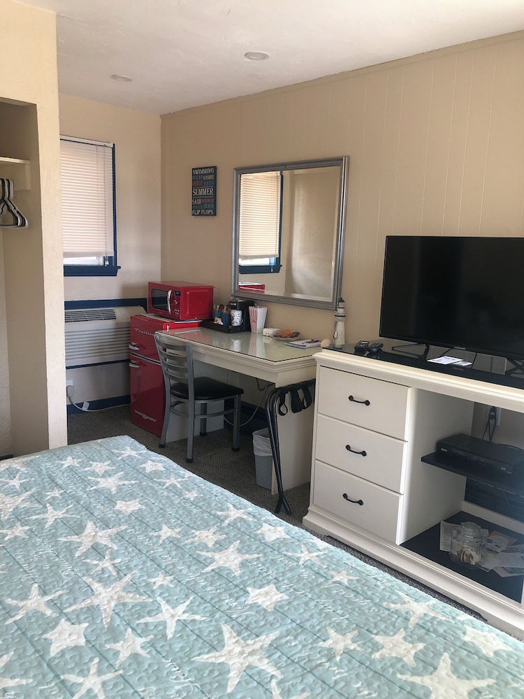 The Inn at Buzzards Bay 32/43