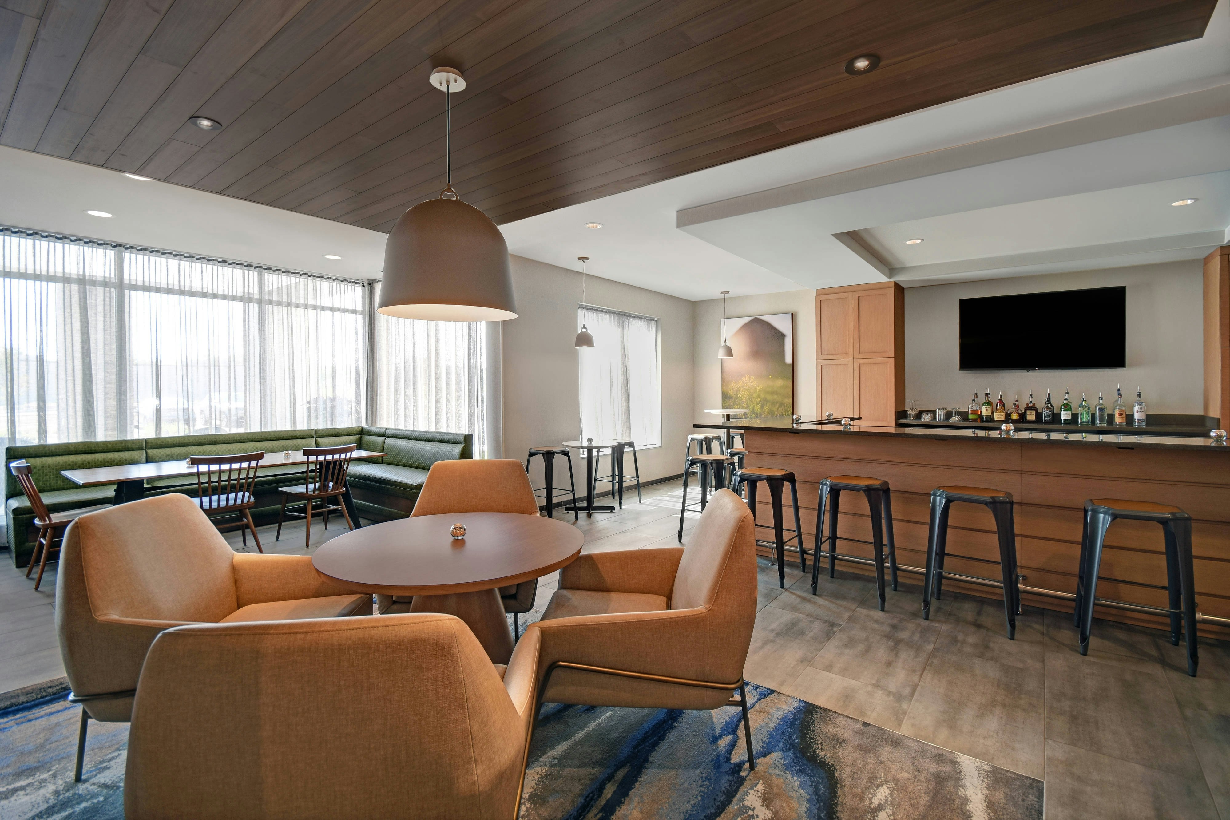 Fairfield Inn & Suites by Marriott Mansfield 10/14