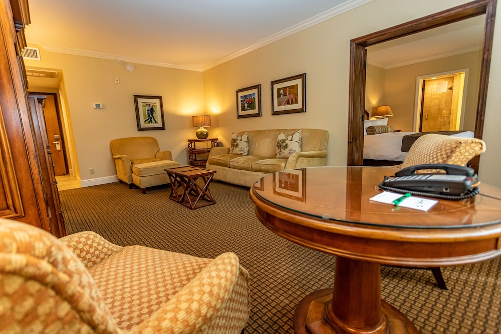 Arnold Palmers Bay Hill Club And Lodge 52/78
