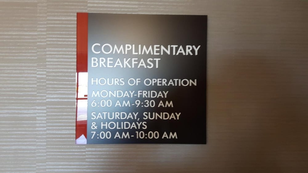 Encore Suites By Service Plus Inns 25/58