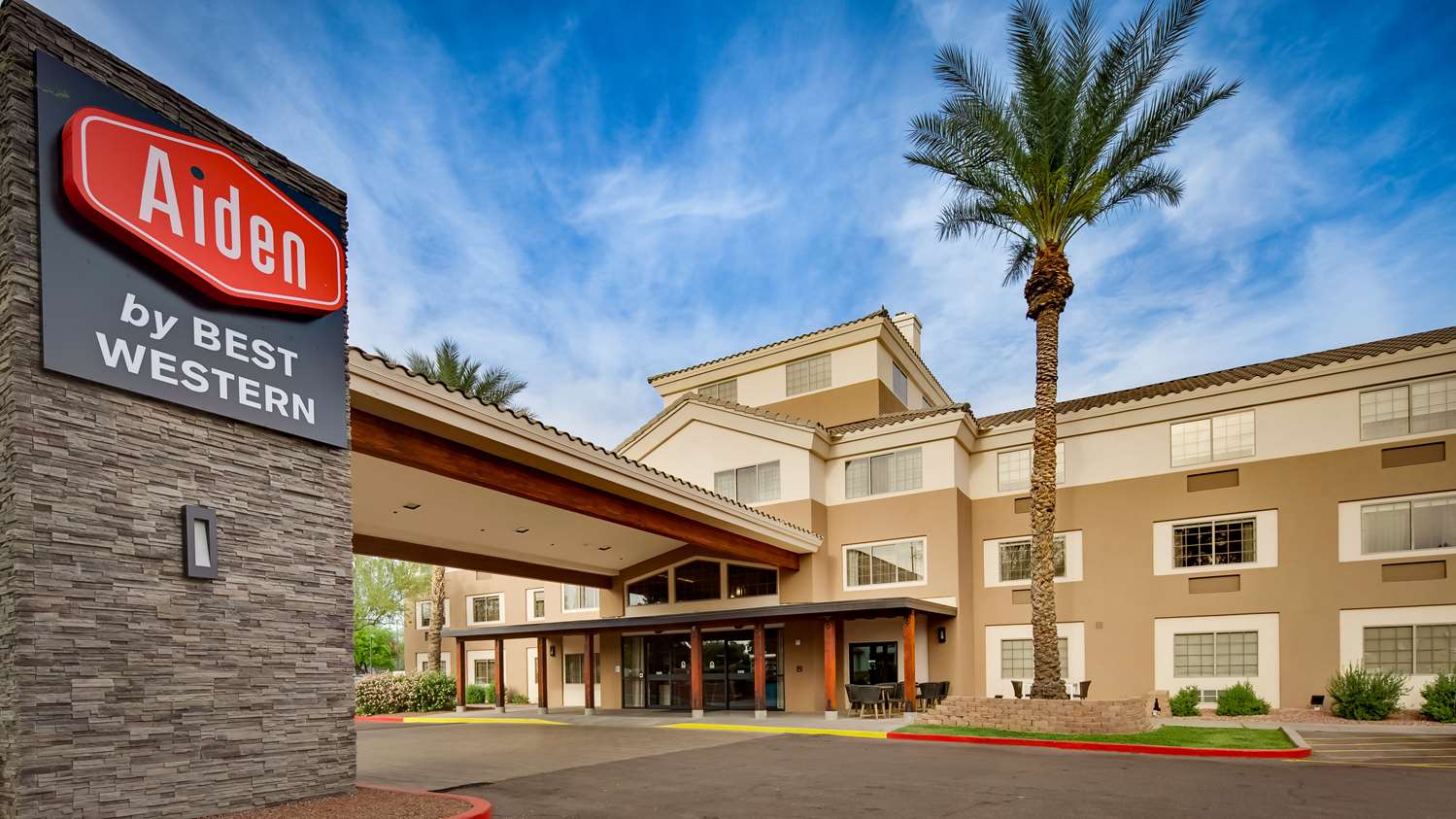 Aiden by Best Western Scottsdale North 1/12