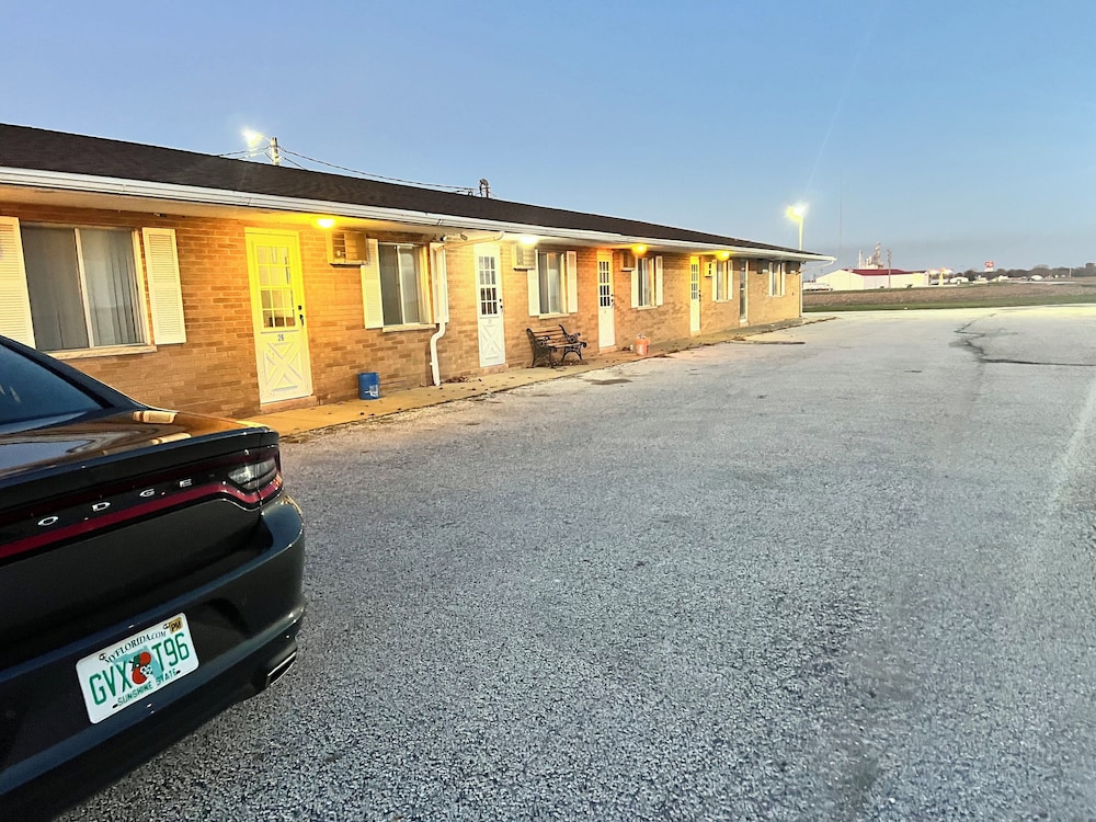Hotel Prairie Winds Carthage Keokuk Hwy 136 30/37