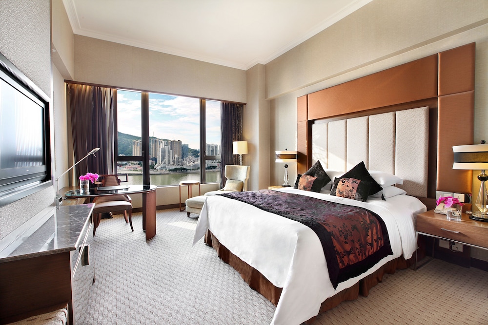 Sofitel Macau at Ponte 16 20/71