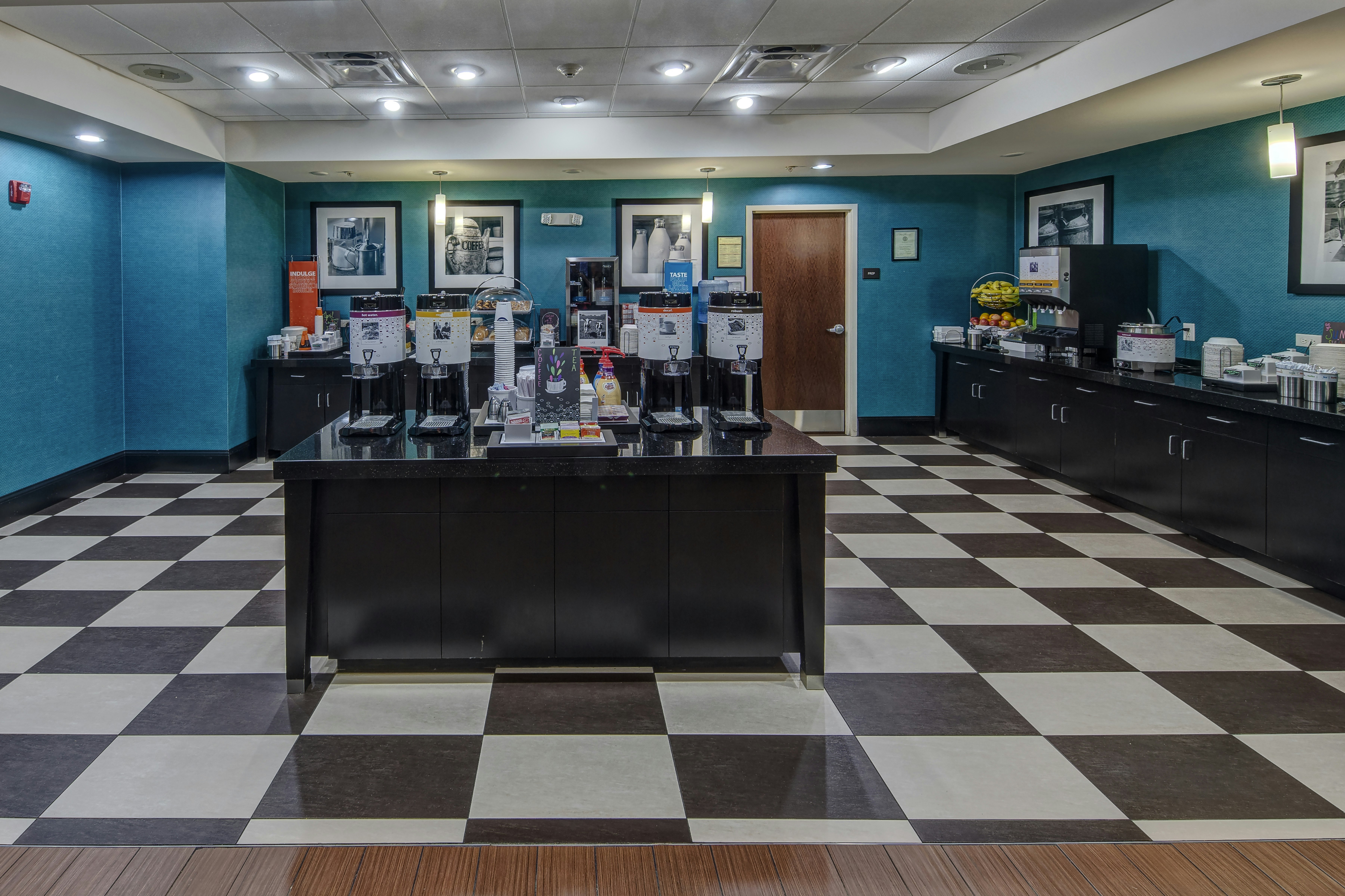 Hampton Inn And Suites Clarksville 2/9