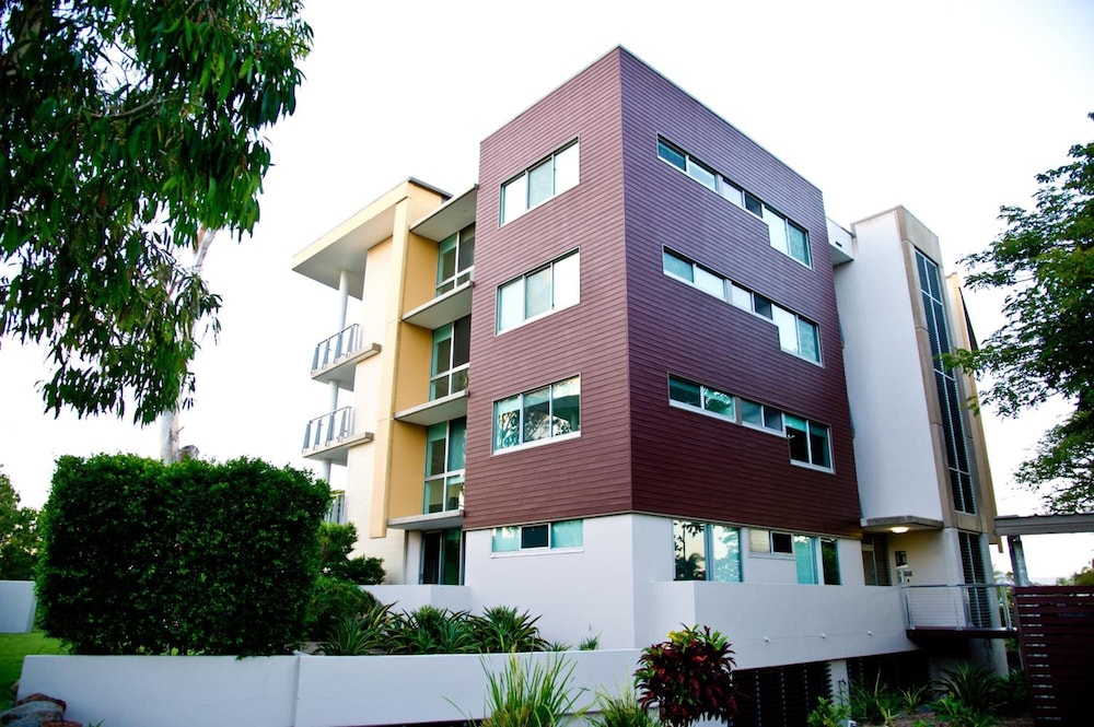 ITARA APARTMENTS 9/60