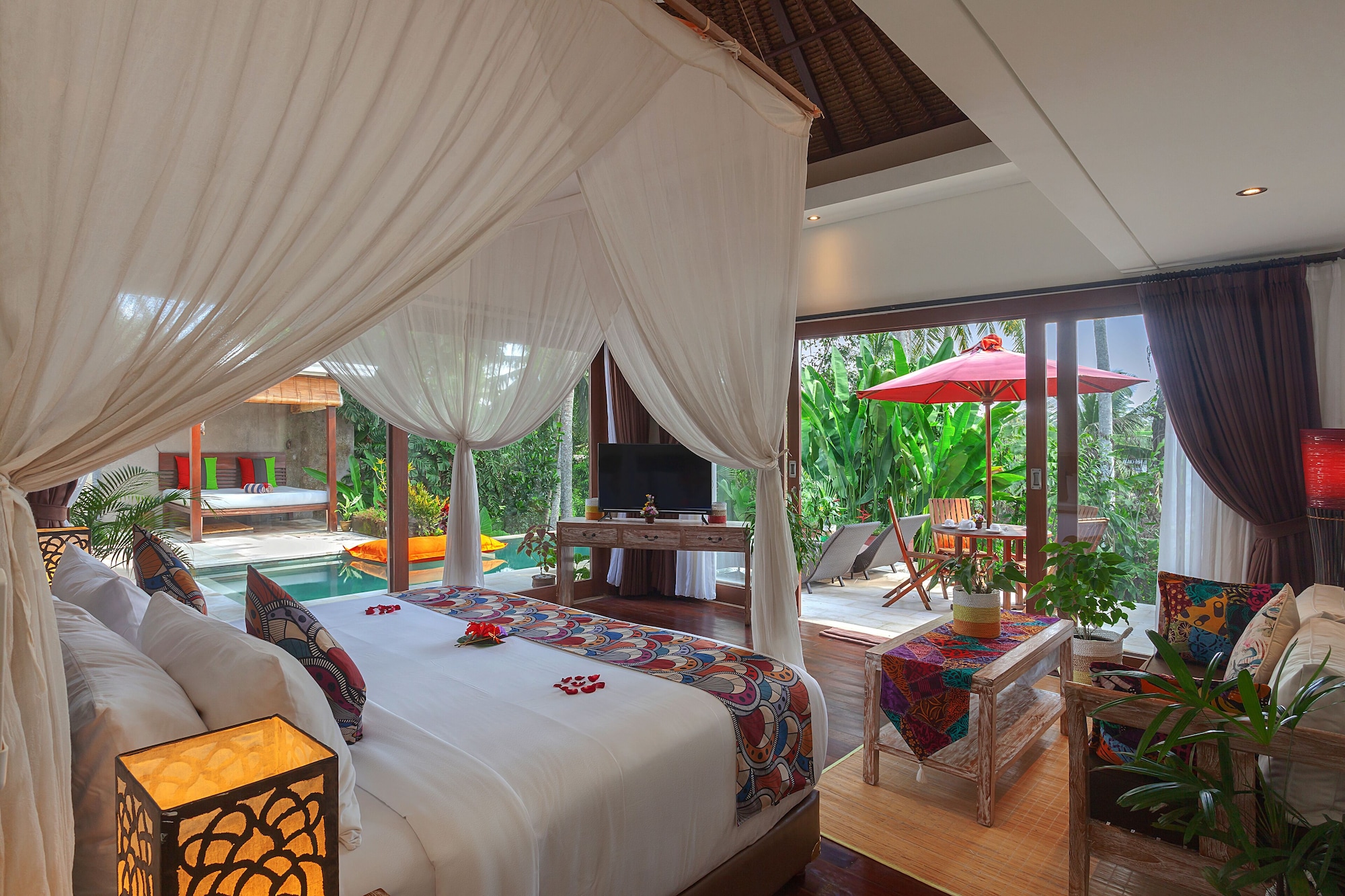 2 BEDROOMS, PRESIDENTIAL, VILLA, PRIVATE POOL