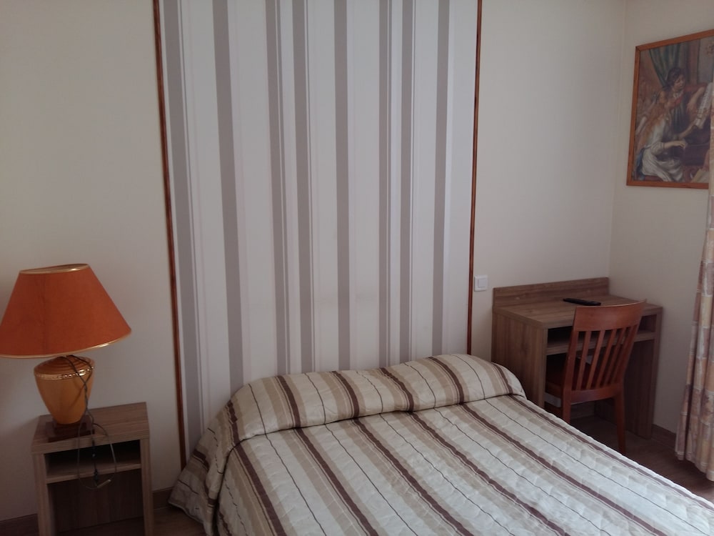 Hotel Du Roi Rene 9/19