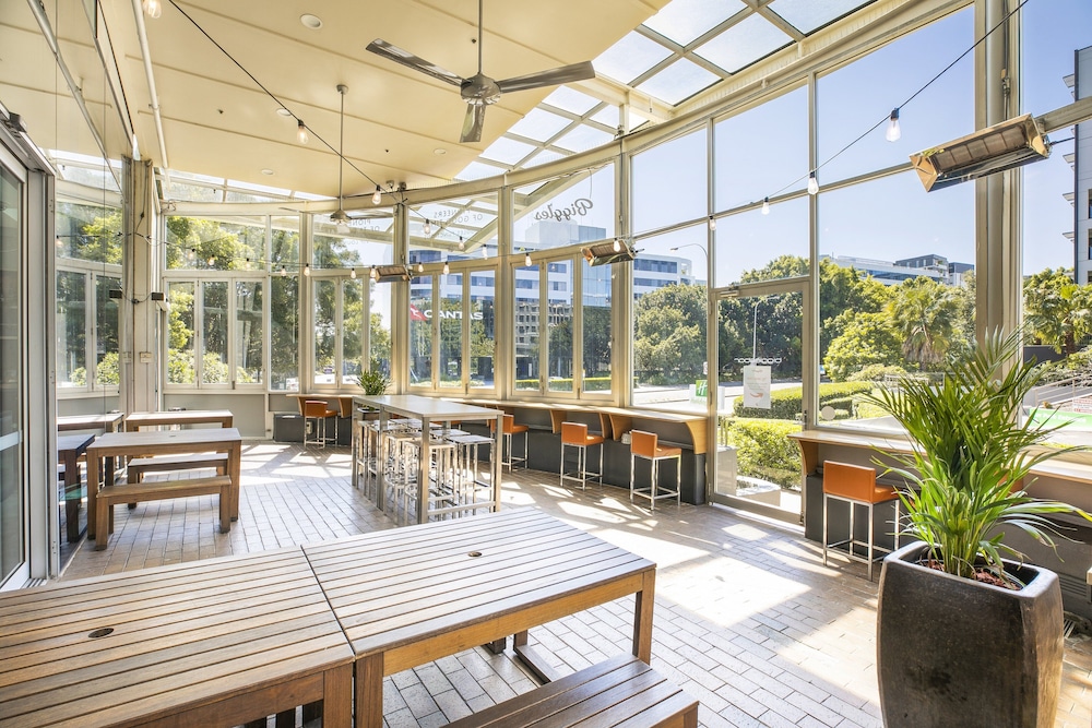 Crowne Plaza Sydney Airport by IHG 2/56