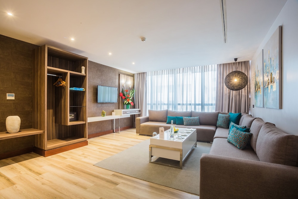 SBN Suite Hotel 23/31