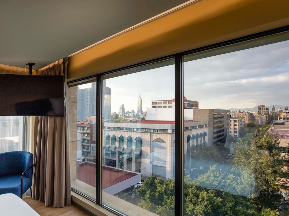 Novotel Mexico City Centro Historico 30/60