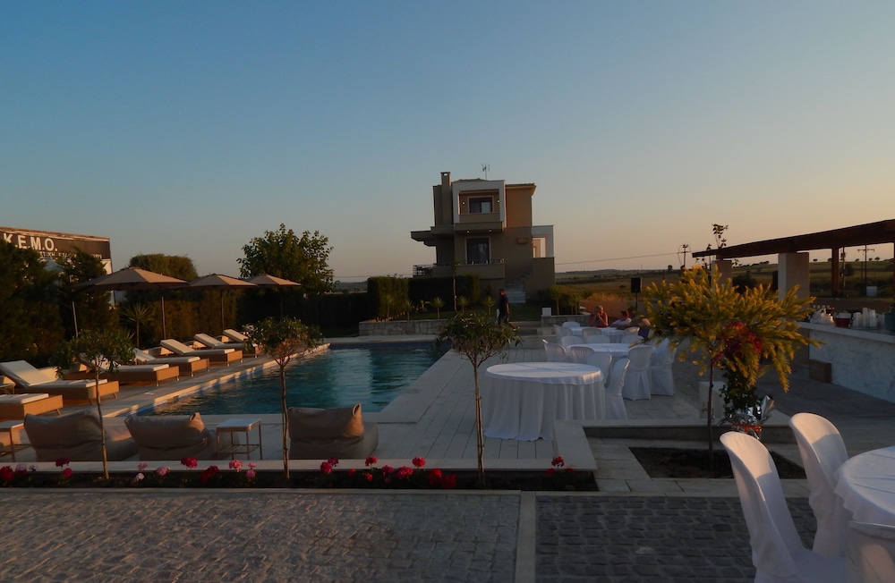Niovi Boutique Apartments 23/30