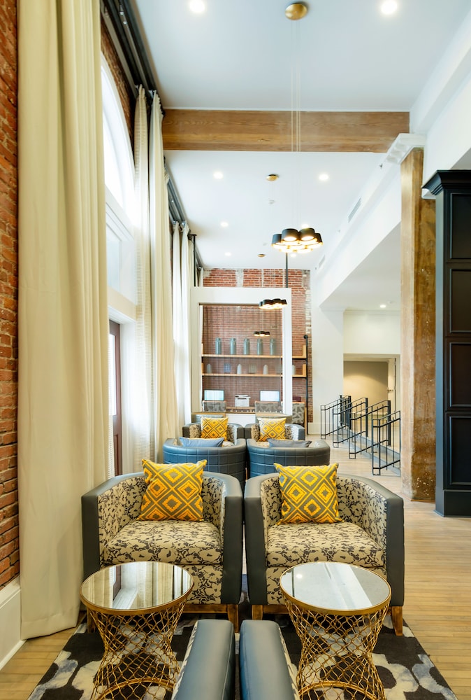 Hotel Indigo Savannah Historic District 56/83