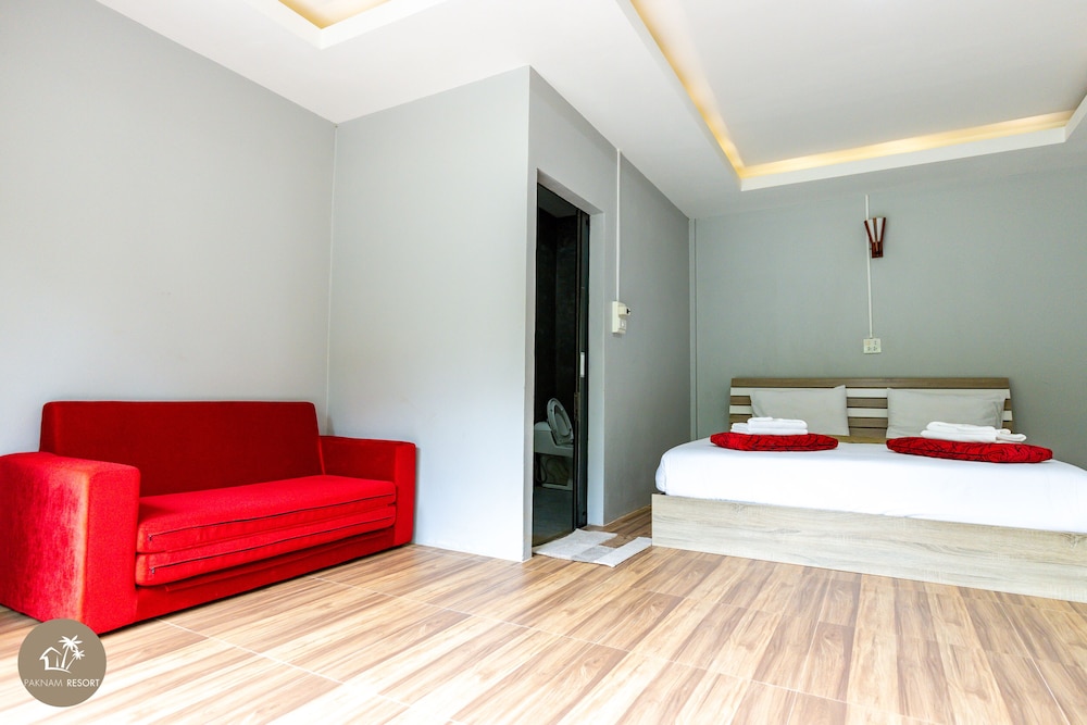Pak Nam Resort 14/50