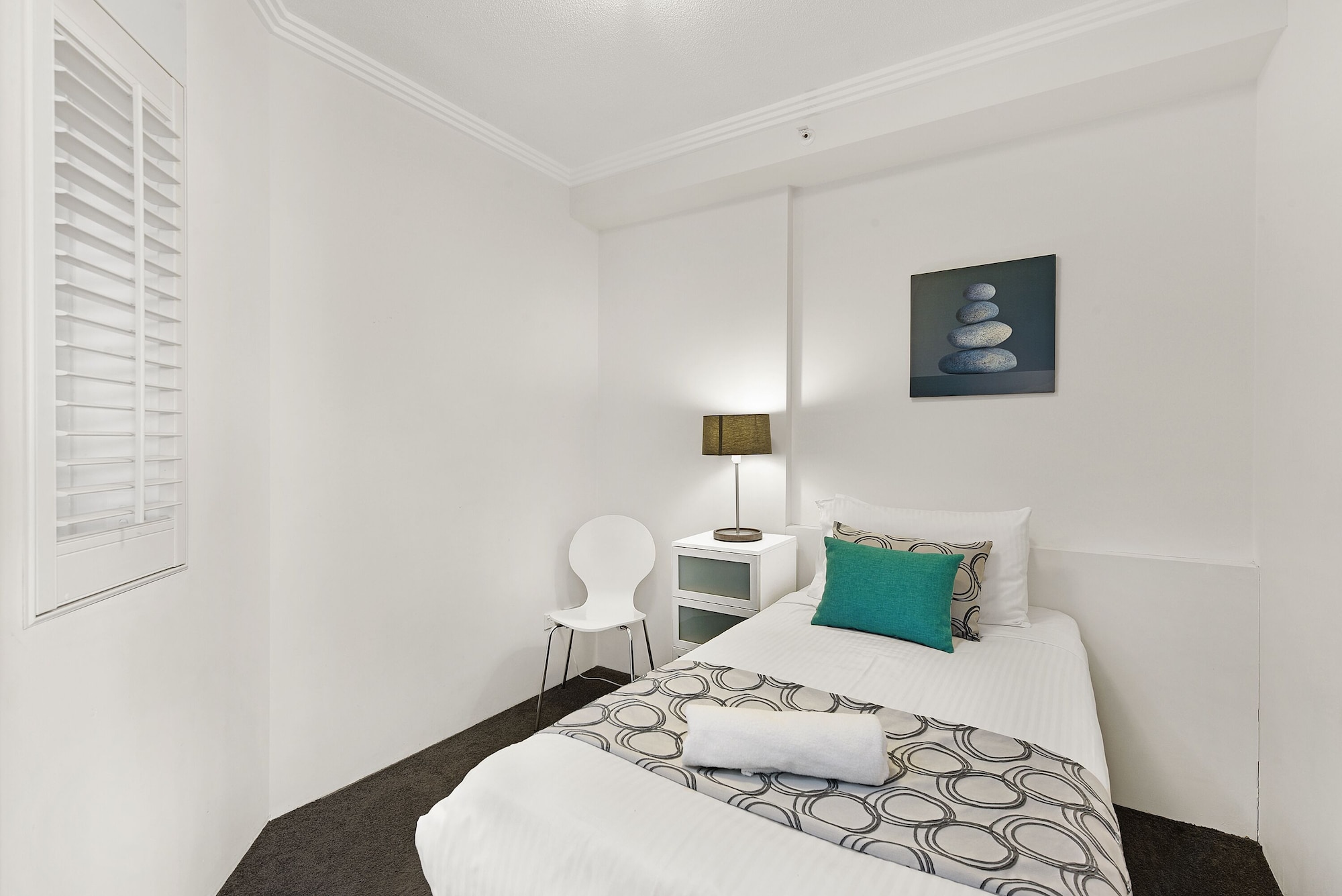 1 BEDROOM, FAMILY, APARTMENT
