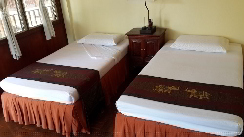 Golden Triangle Palace 32/60