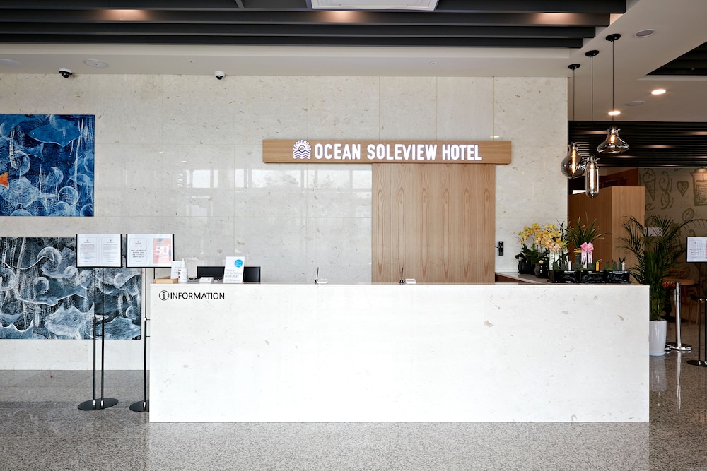 Ocean Soleview Hotel 12/57