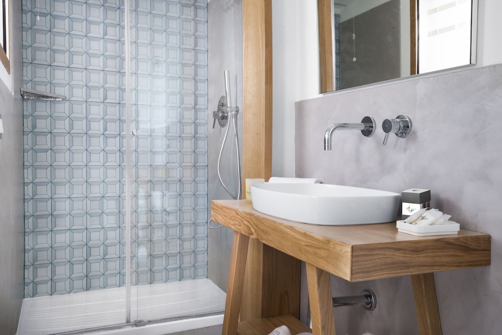 La Piazzetta Guest House 34/41