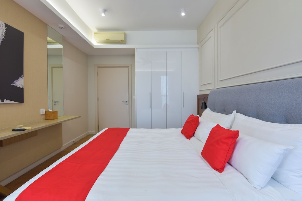 1 BEDROOM, TRENDY, SUITE