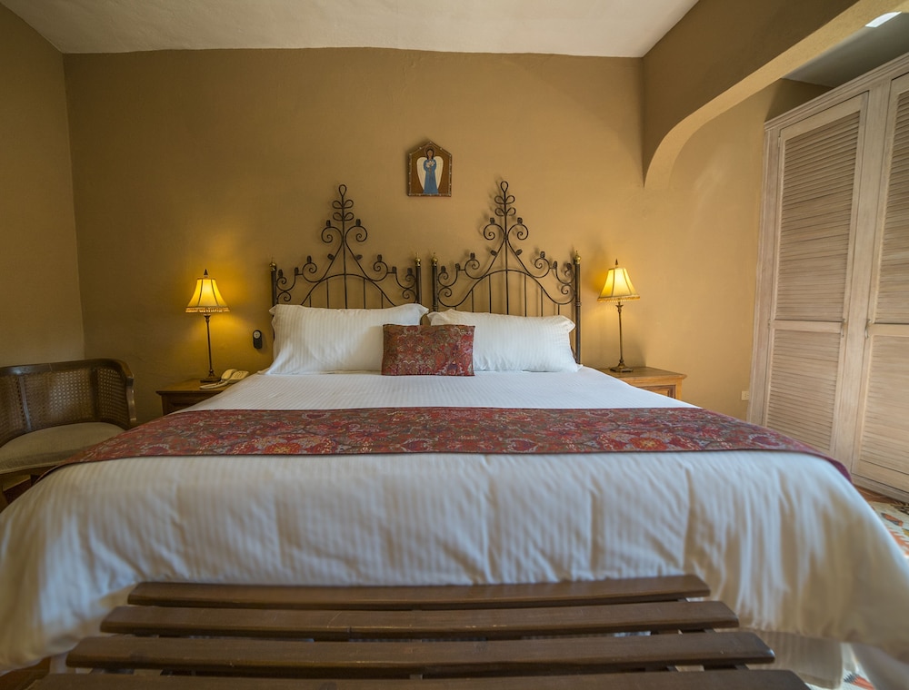Villa Mirasol Hotel 25/74
