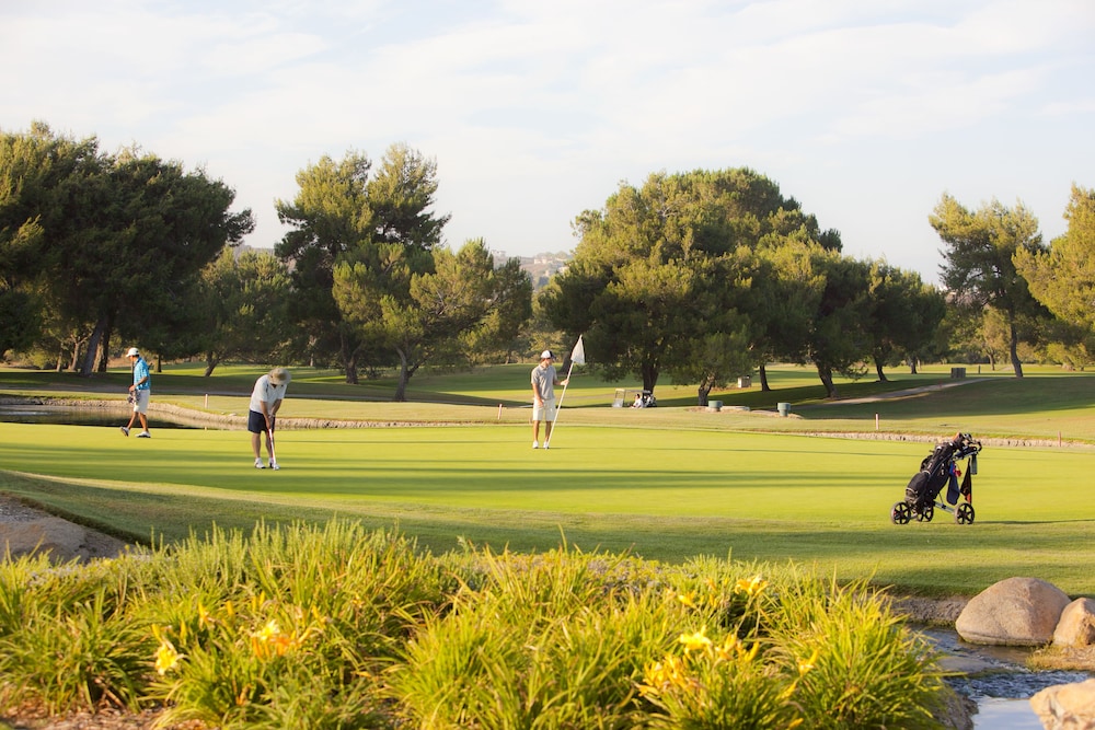 Temecula Creek Inn 17/30