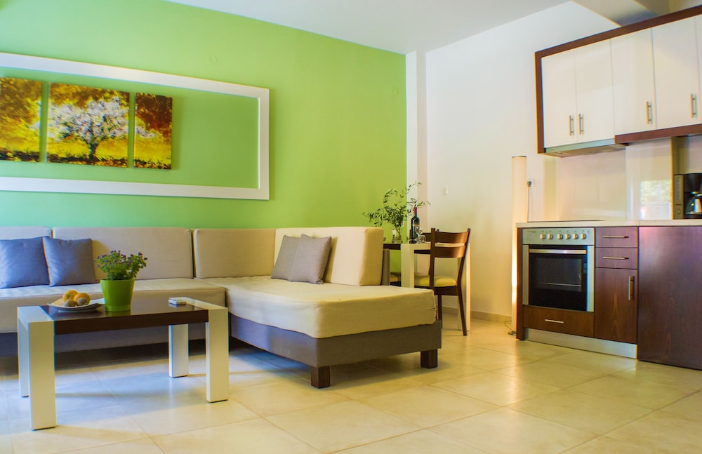 ESTHISIS SUITES CHANIA 13/57