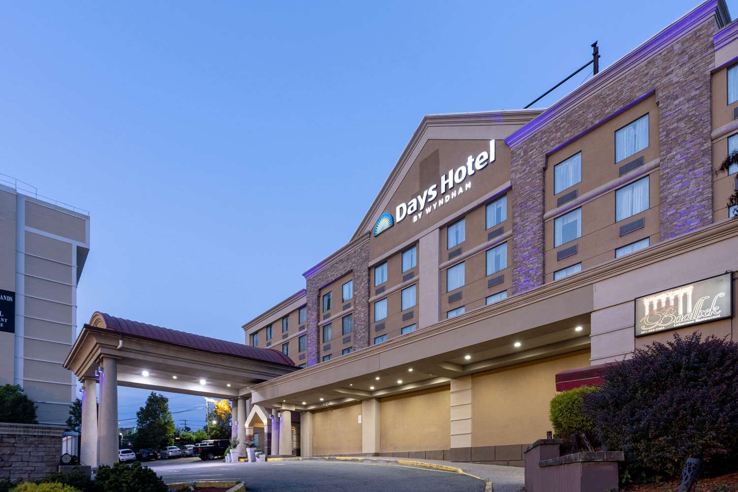 Days Hotel by Wyndham North Bergen /NYC 4/33