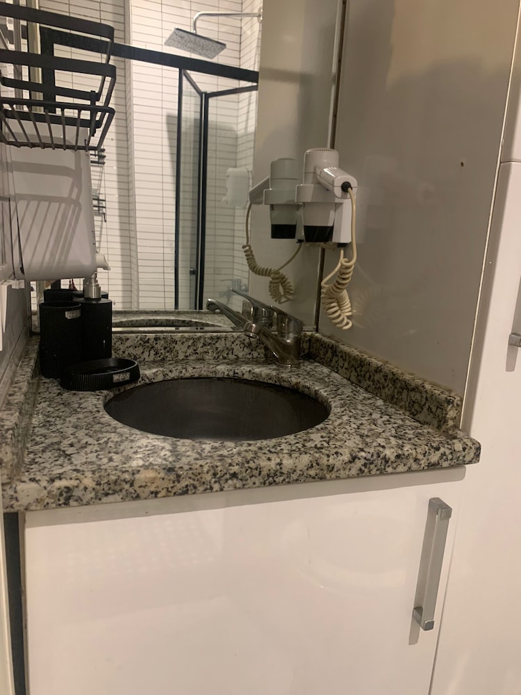 Nova Park Hotel and Suite 47/50
