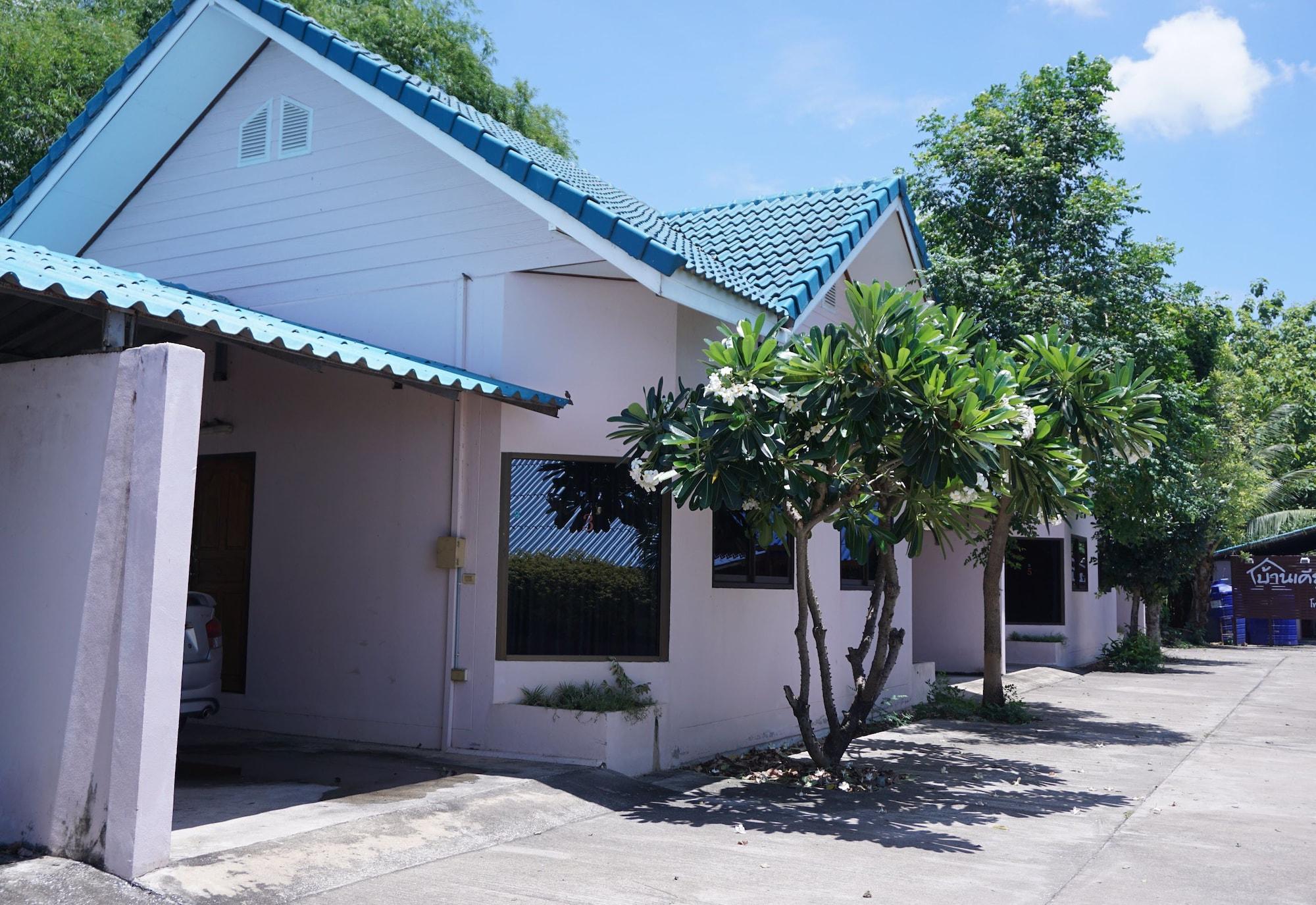 Baan Kieng Dao Resort 4/15
