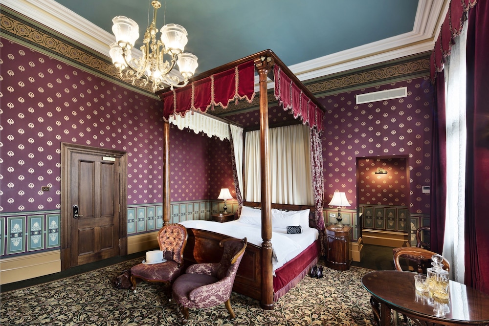 Craigs Royal Hotel 31/50