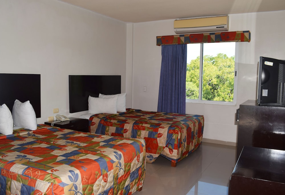 Hotel Juliet 17/34