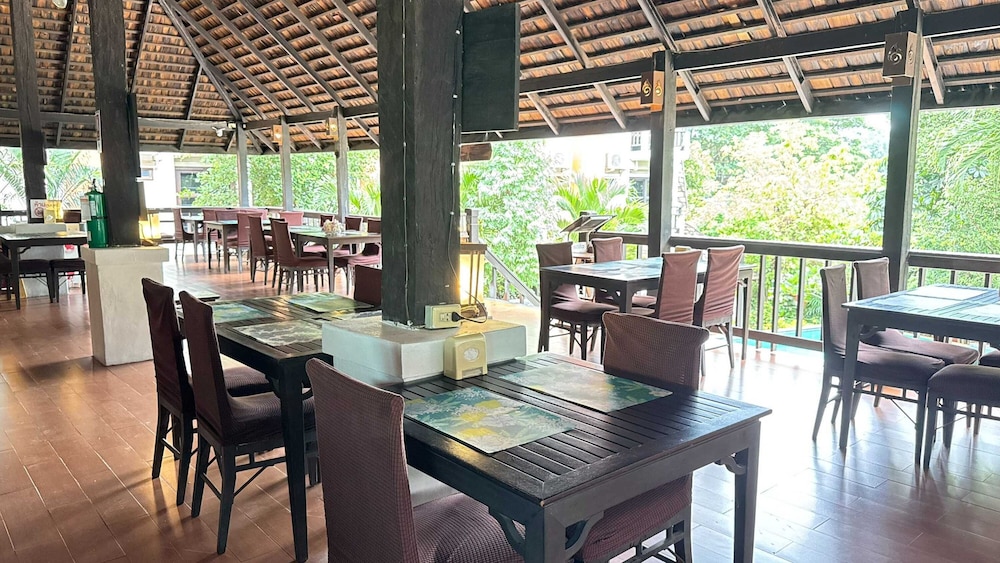 Rainforest Chiangmai Hotel 58/81